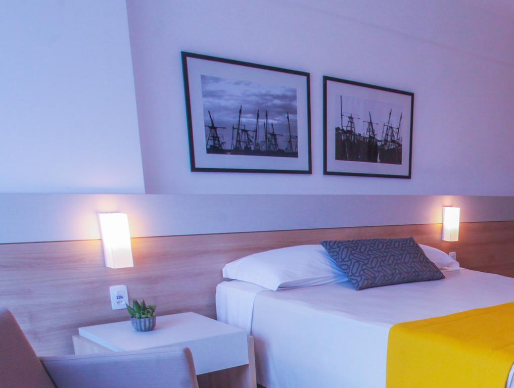 Gran Mareiro Hotel Fortaleza  Esterno foto A room at the hotel